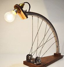 lamp op een kwart fietswiel