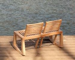 Double view bench